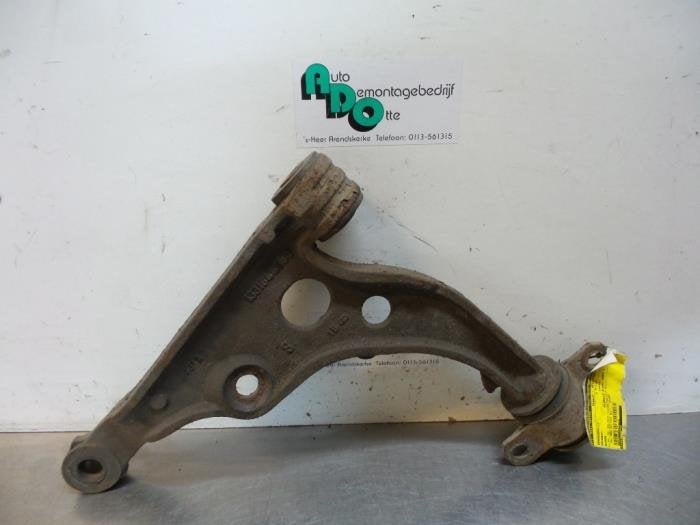 Bras de suspension avant gauche d'un Peugeot Boxer, -, 3 mois de garantie, Utilisé, -