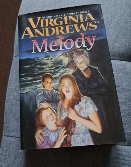 Virginia Andrews - Melody, Enlèvement ou Envoi, Comme neuf, Amérique