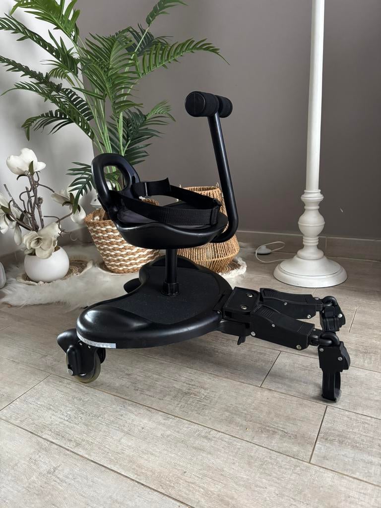 Chaise support pour transporter un 2 ième enfant, Enfants & Bébés, Buggys, Enlèvement, Utilisé