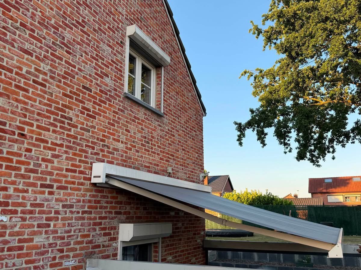 Zonneluifel Harol, Ophalen, Elektrisch, Zo goed als nieuw, 250 cm tot 450 cm