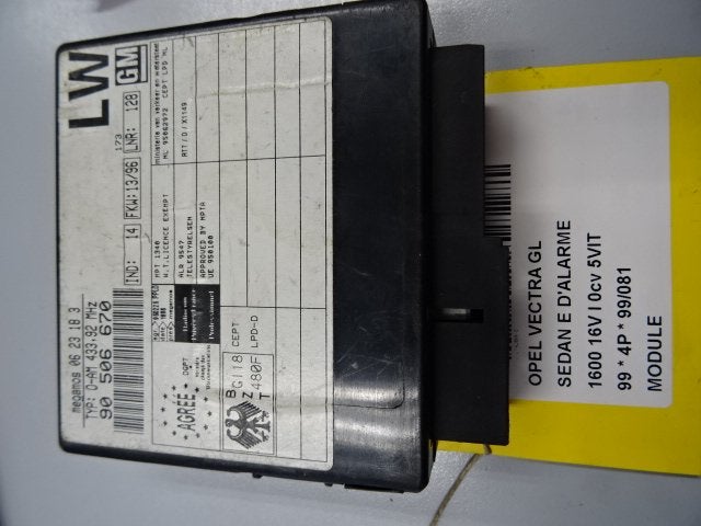 UNITE ELECTRONIQUE Opel Vectra B (36) (90506670), Autos : Pièces & Accessoires, Opel, Opel Automobile GmbH, Utilisé, Kontakt-opel@opel.com