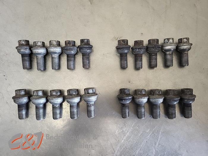Wielbouten set van een Mercedes V-Klasse, Gebruikt, -, Ophalen of Verzenden, -
