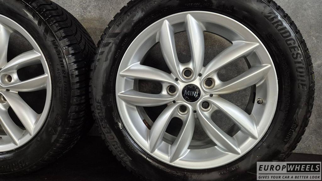 17 inch Mini Countryman R60 R61 Winterbanden Paceman R124, Auto-onderdelen, Banden en Velgen, Gebruikt, -, -, Banden en Velgen