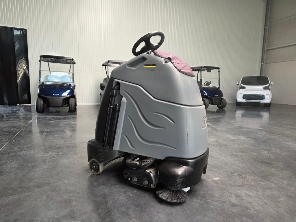 karcher veegmachine, Tuin en Terras, Ophalen of Verzenden, Gebruikt, KARCHER