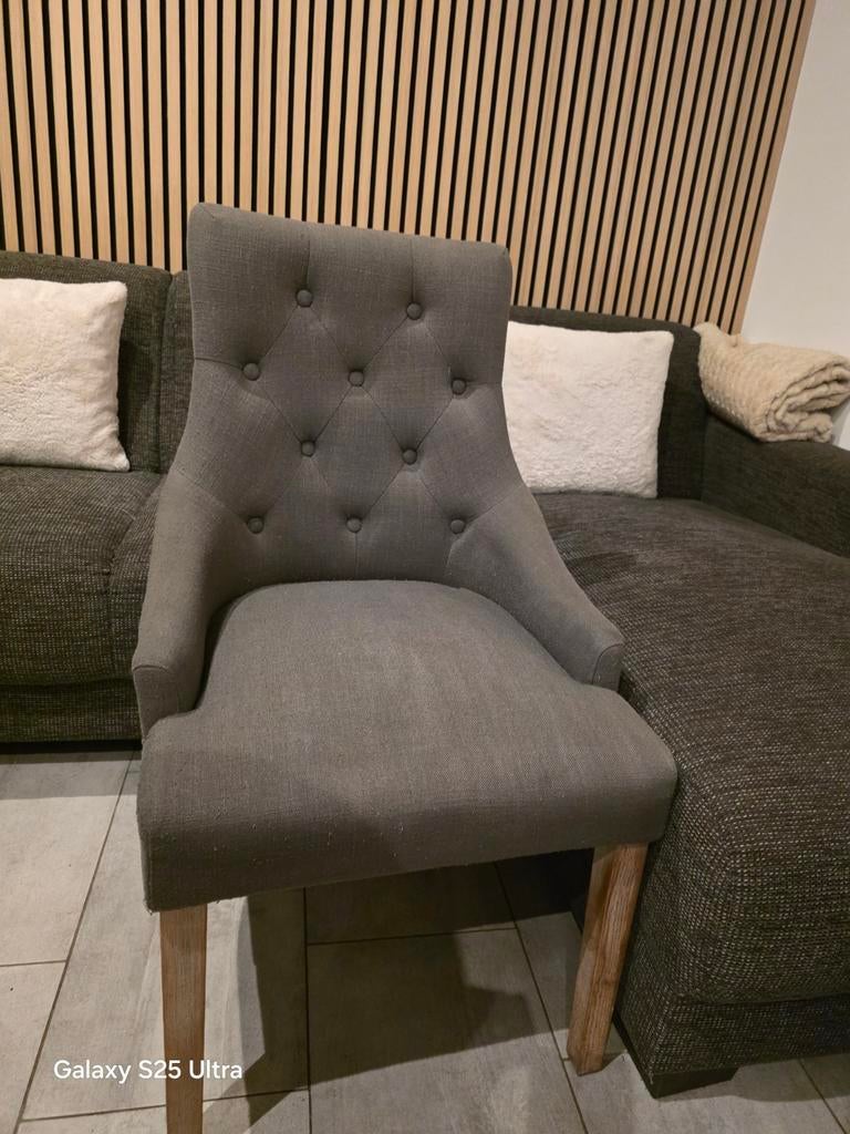 Chaises de salle à manger rurales avec dossier en bon état
