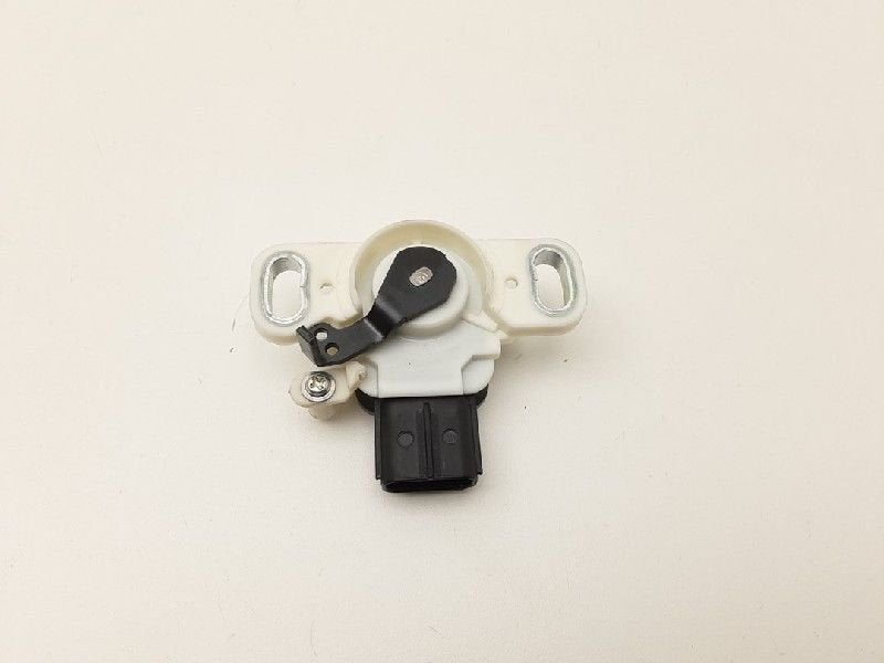 REMPEDAAL ABS Toyota Yaris III (P13) (|8951033030|), Gebruikt, Toyota