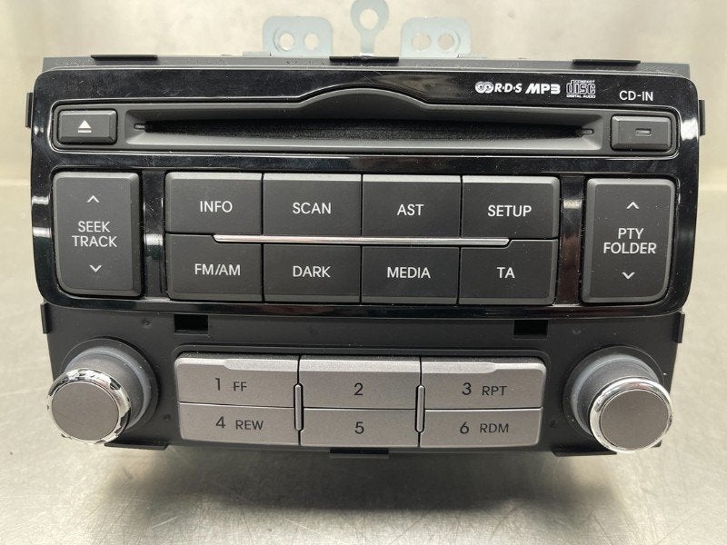 RADIO Hyundai i20 (01-2008/12-2015) (|961211J250BLH|), Dhr. M. Roggen, Stadsweg 37 37
9917 PV  WIRDUM GR., NL, Hyundai, Utilisé