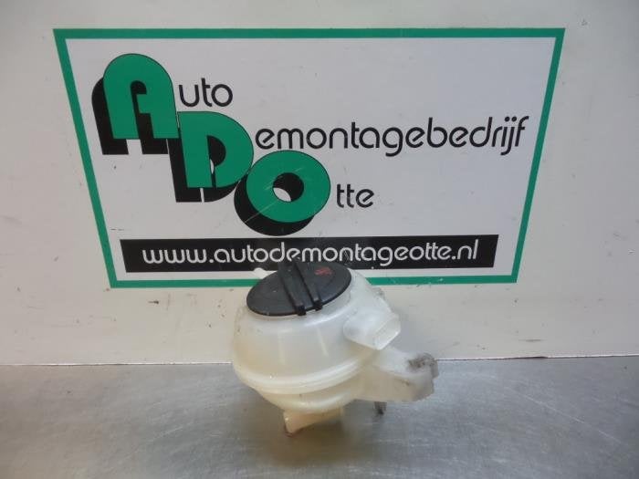 Réservoir d'expansion d'un Volkswagen UP (UP 11-), Autos : Pièces & Accessoires, -, Utilisé, -, -