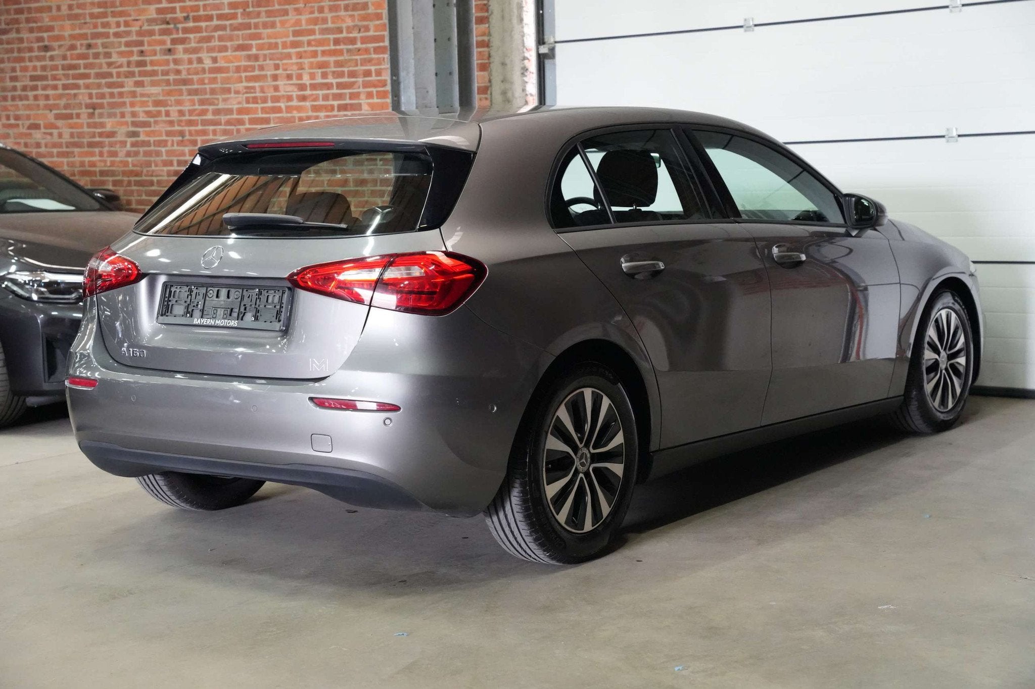 Mercedes-Benz A 160 Benzine Garantie EURO 6d, Stof, Gebruikt, 4 cilinders, Bedrijf