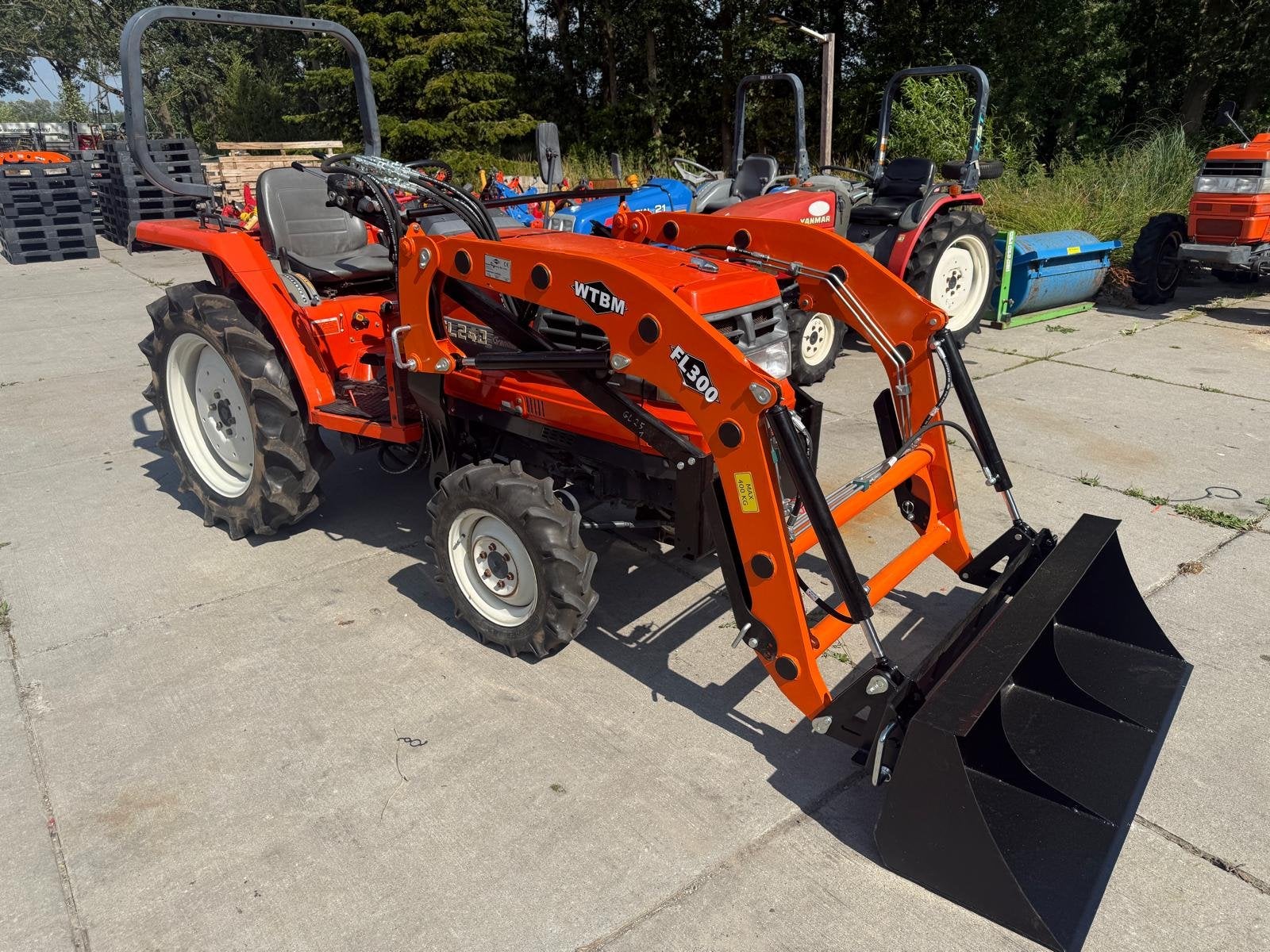 Kubota GL240 met voorlader, Autres types