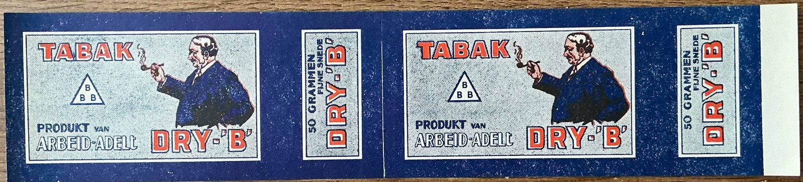 Ancien emballage à tabac ARBEID ADELT, Enlèvement ou Envoi, Comme neuf, Autres types