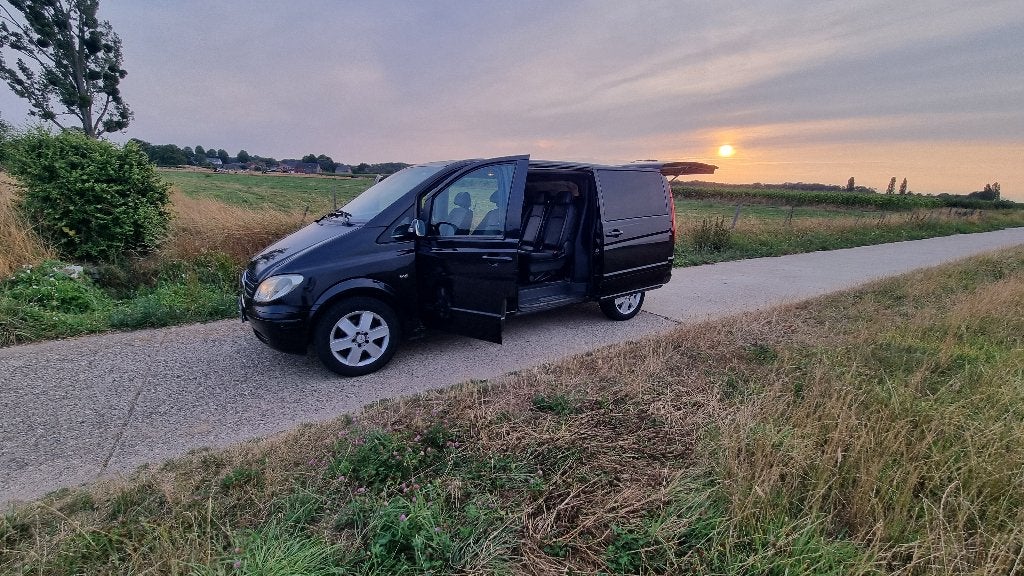 Mercedes Viano  3.0vdi v6 motor  dubbelcabin automatic  full, Achat, Noir, 5 portes, 6 cylindres