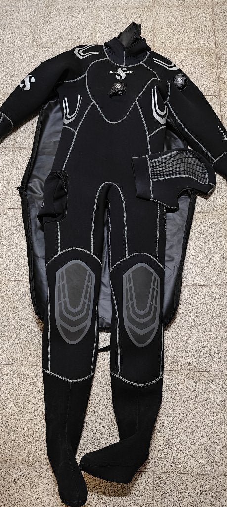 Combinaison étanche Scubapro Everdry - XL Homme, Sports nautiques & Bateaux, Enlèvement, Utilisé, Combinaison de plongée