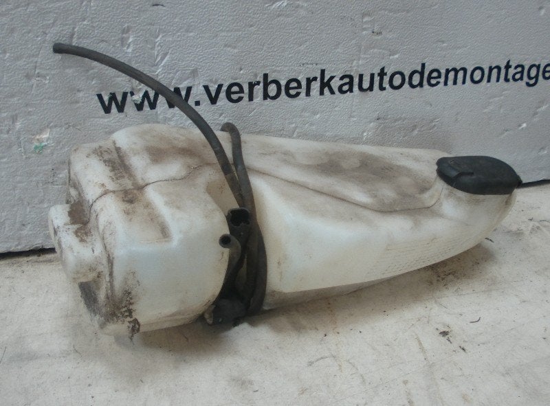 RUITENSPROEIERRESERVOIR Dacia Sandero I (BS), Dacia, Gebruikt, Renault Deutschland AG, Peter-Huppertz-Straße 5
51063  Köln, DE