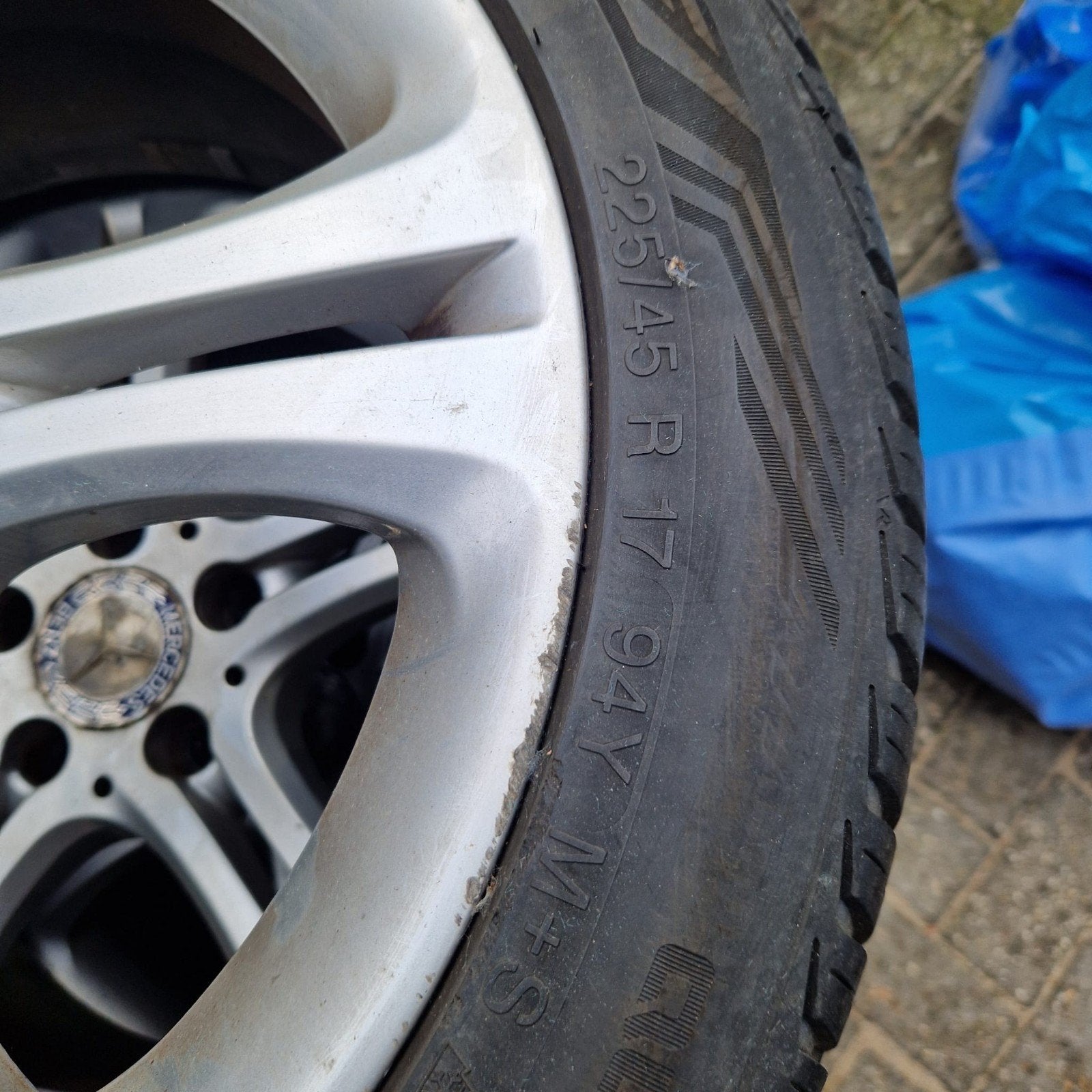 velgen met band Mercedes 5x112, Enlèvement