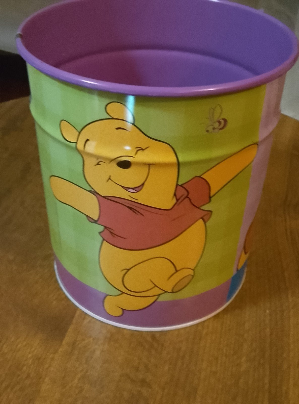 Pooh bear vuilnisbak, Ophalen