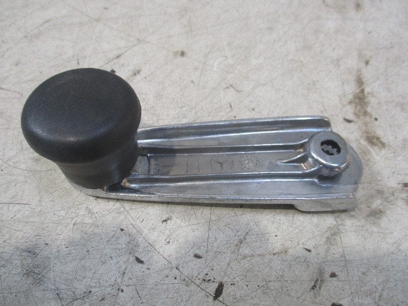 RAAMSLINGER Mercedes-Benz E diesel (W124) (01-1984/06-1995), Gebruikt, Mercedes-Benz, Dialog.mb@mercedes-benz.com, Mercedes-Benz AG