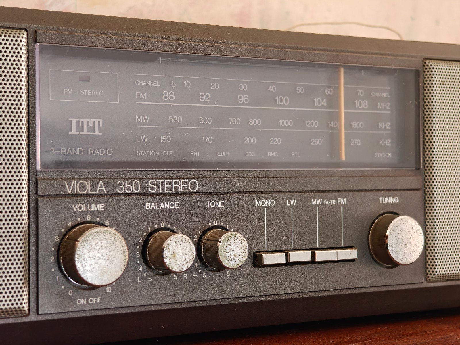 ITT Viola 350 stereo radio, TV, Hi-fi & Vidéo, Radios, Enlèvement, Ne fonctionne pas, Radio