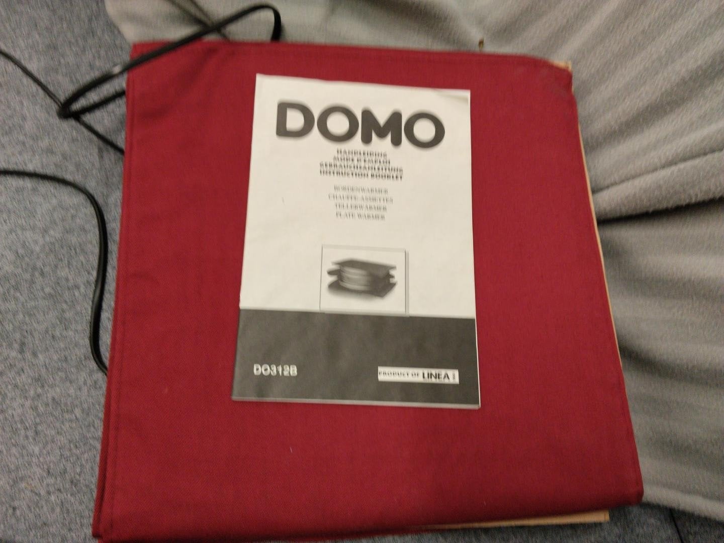 Chauffe-assiettes Domo DO312B (Rouge) | Bordenwarmer Domo, Enlèvement, Neuf, Adoucisseur d'eau électrique