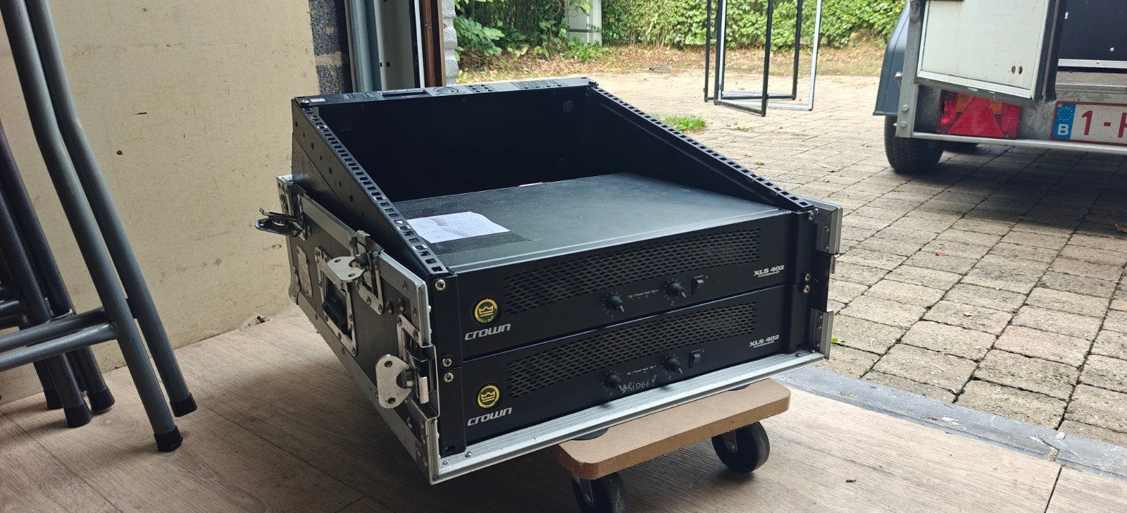 2 x crown 402 + processor in flightcase, TV, Hi-fi & Vidéo, Enceintes, Enlèvement