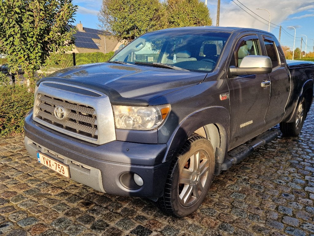 Toyota Tundra, Autos, Cuir, Argent ou Gris, Achat, 4 portes