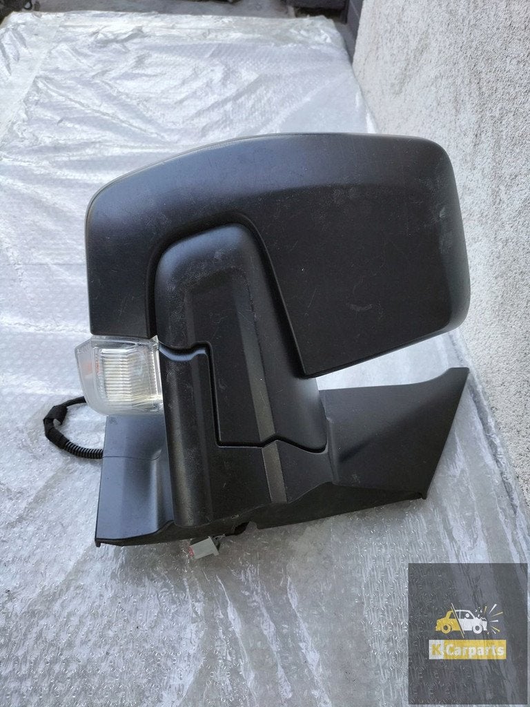 BK21-17682, R TROVISEUR DROIT POUR FOURGON FORD TRANSIT BK21, Info@ford.com, Ford Motor Company, American Road 1
48126  Dearborn
