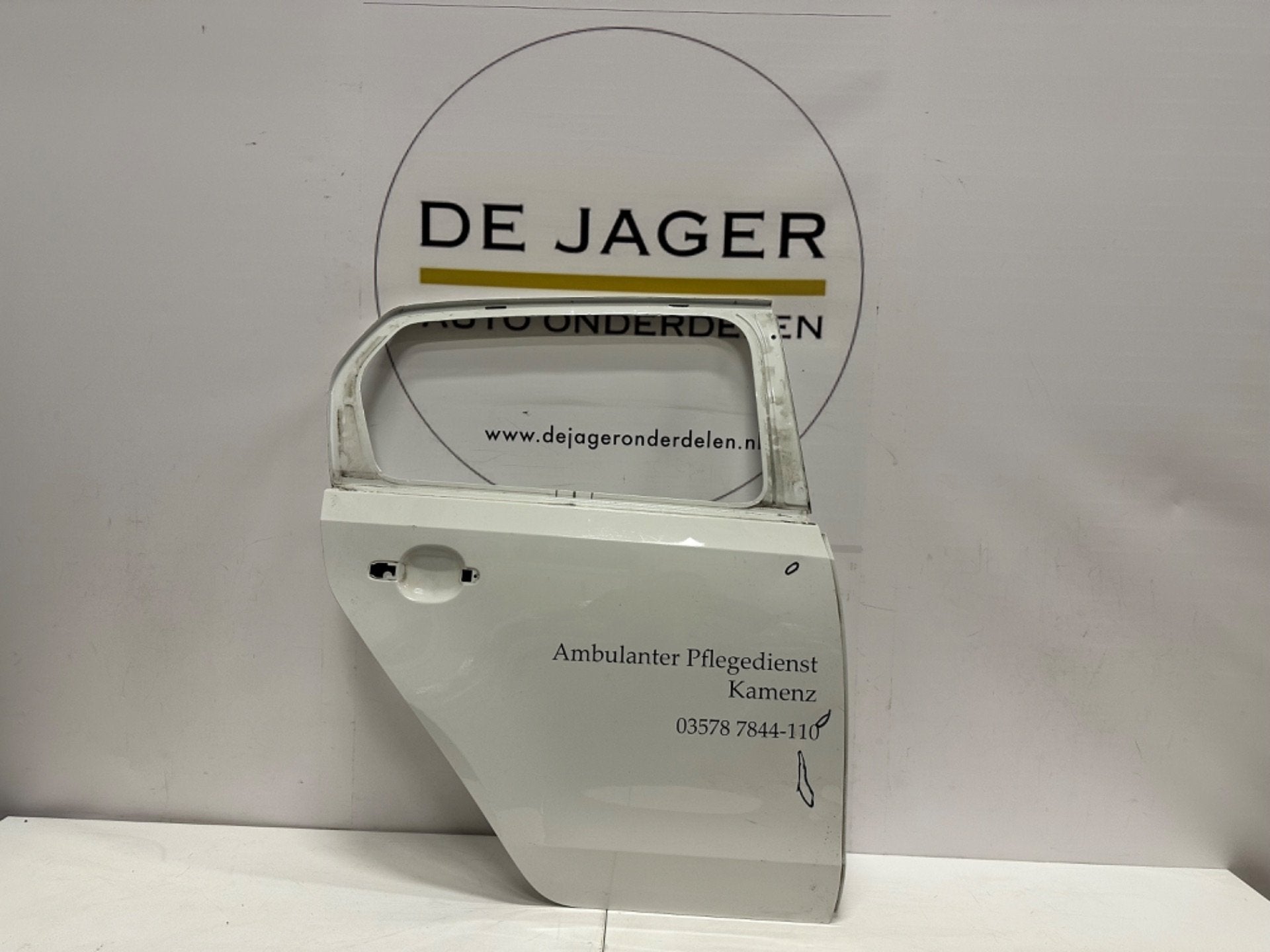VW UP UP! CITIGO MII DEUR PORTIER RECHTSACHTER 1S4833312, Auto-onderdelen, Carrosserie, Deur, Achter, Tr. Vaclava Klementa 869
293 01  Mlada Boleslav, CZ