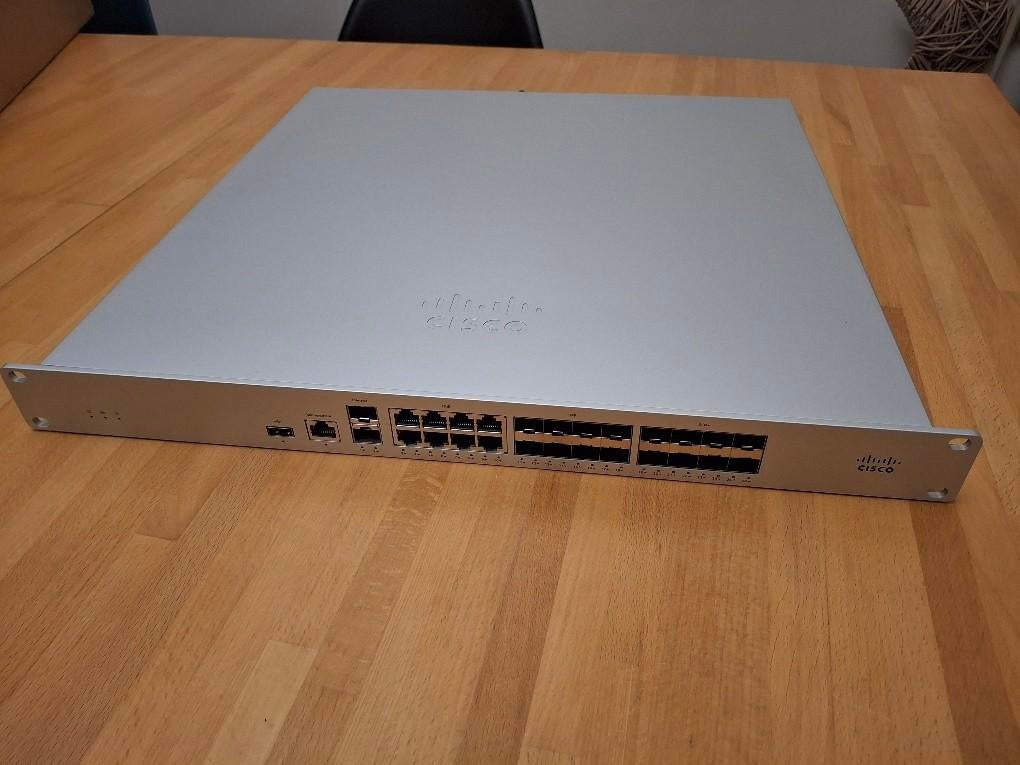 Nieuwe CISCO Meraki MX450 firewall/firewall, Computers en Software, Netwerk switches, Ophalen of Verzenden