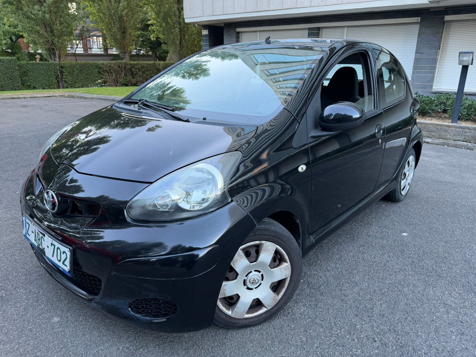 Toyota aygo essence airco avec contrôle technique, Autos, Achat, 50 kW, Boîte manuelle, Noir
