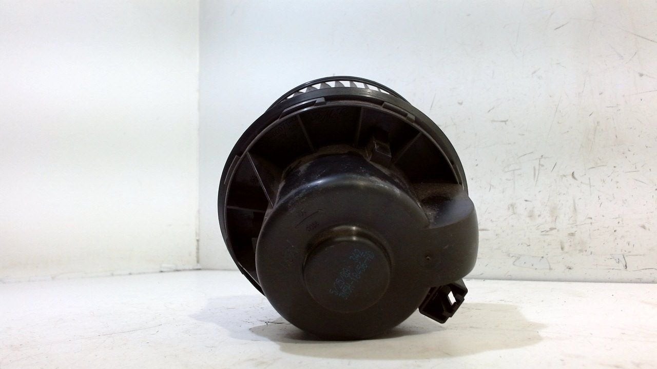 Kachel ventilator motor Ford Kuga, Onderdelen@venauto.nl, Van der Ven Autorecycling B.V., Gebruikt, Ettenseweg 76, 4706 PB Roosendaal, The Netherlands