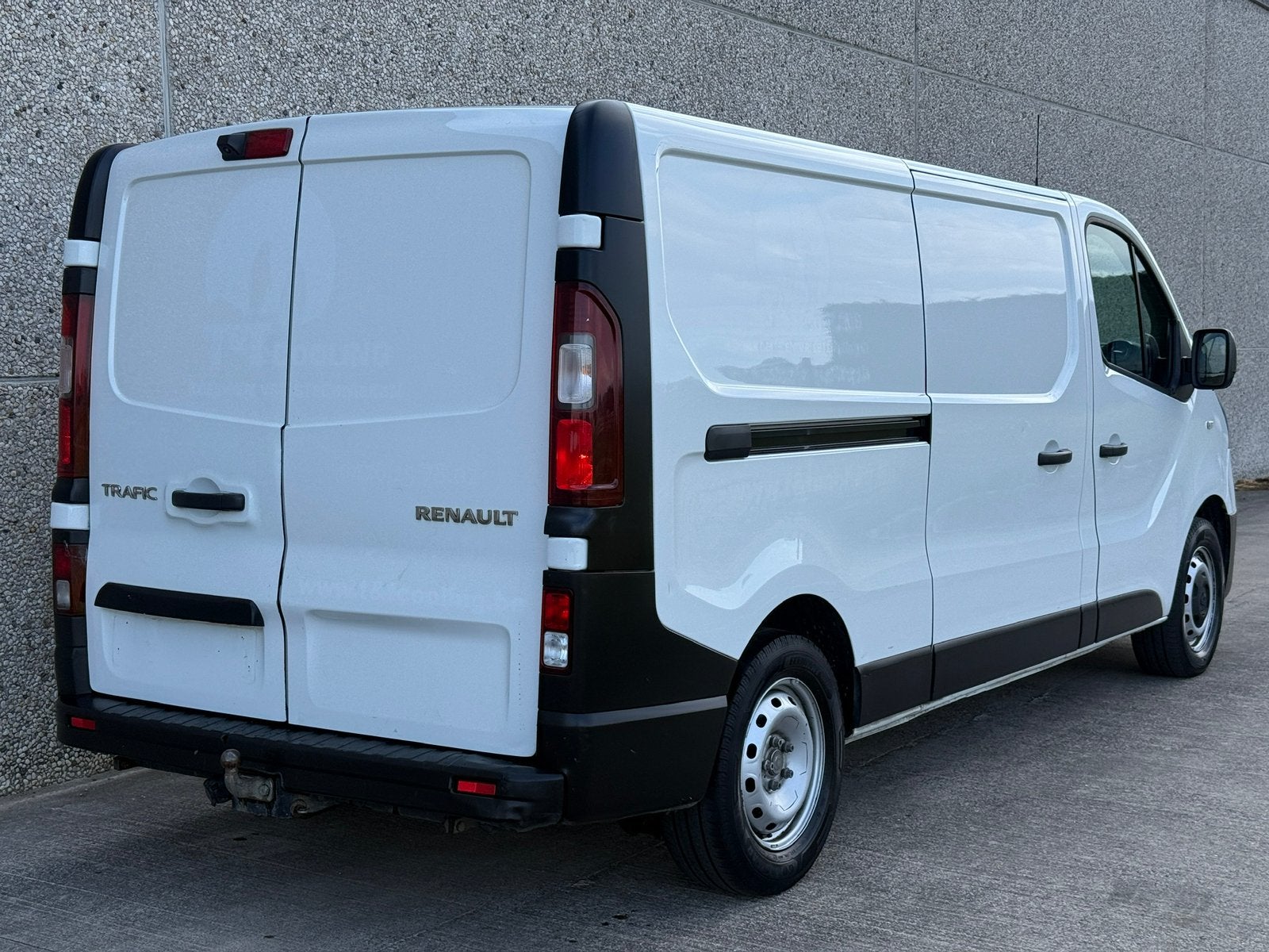 Renualt Trafic 2.0d Automaat Navi Airco BTW AFTREKBAAR, Achat, Entreprise, Diesel, Automatique