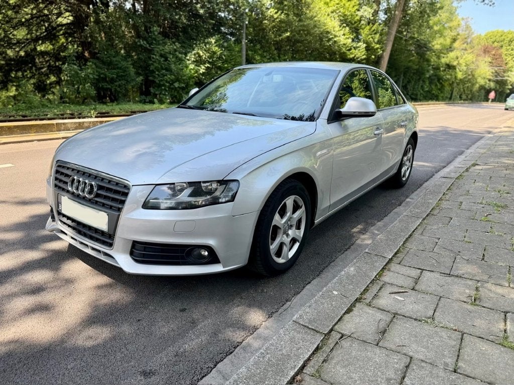 2009 Audi A4 benzine 1.8turbo Automaat , Handel of export, Auto's, Euro 5, Stof, Zwart, 4 cilinders