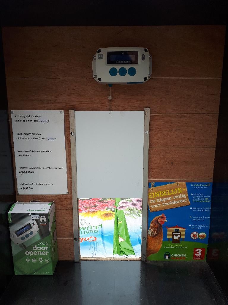nieuwe automatische deuropener kippenhok met gratis alu luik, Ophalen, Nieuw, Kippenhok of Kippenren