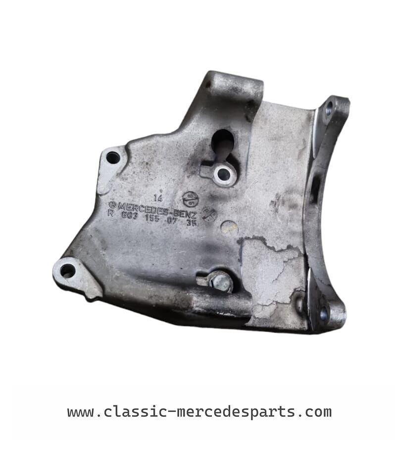 Dynamo steun Mercedes om606 300 Turbodiesel, Auto-onderdelen, Gebruikt, -, Ophalen of Verzenden, -