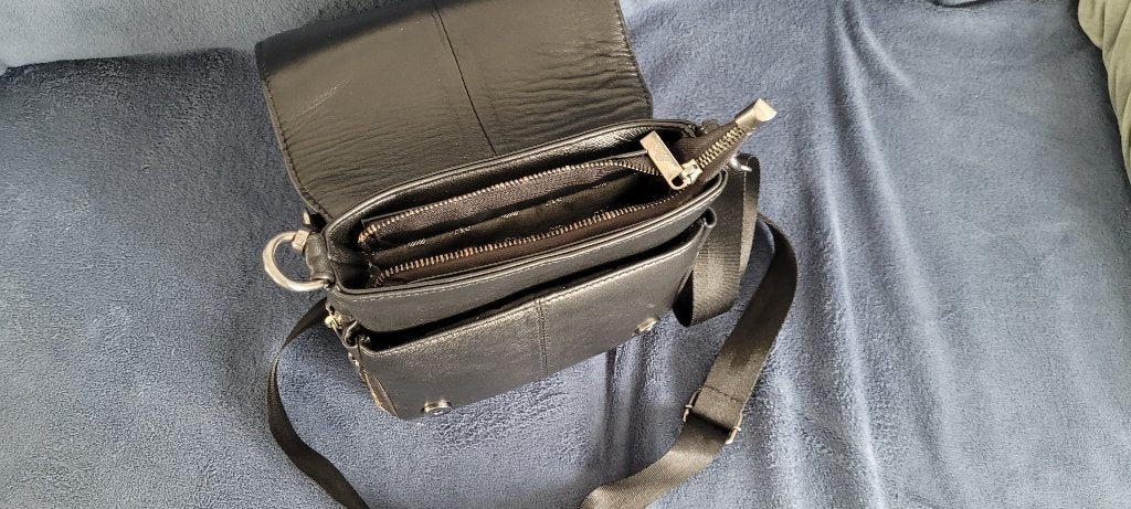 Lederen handtas heren Armani, Ophalen, Nieuw, Zwart, Handtas