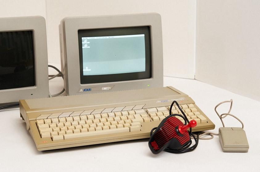 ATARI STF 1040 + Moniteur SM124 + écran couleur Philips, Informatique & Logiciels, Ordinateurs Vintage, Enlèvement, Atari