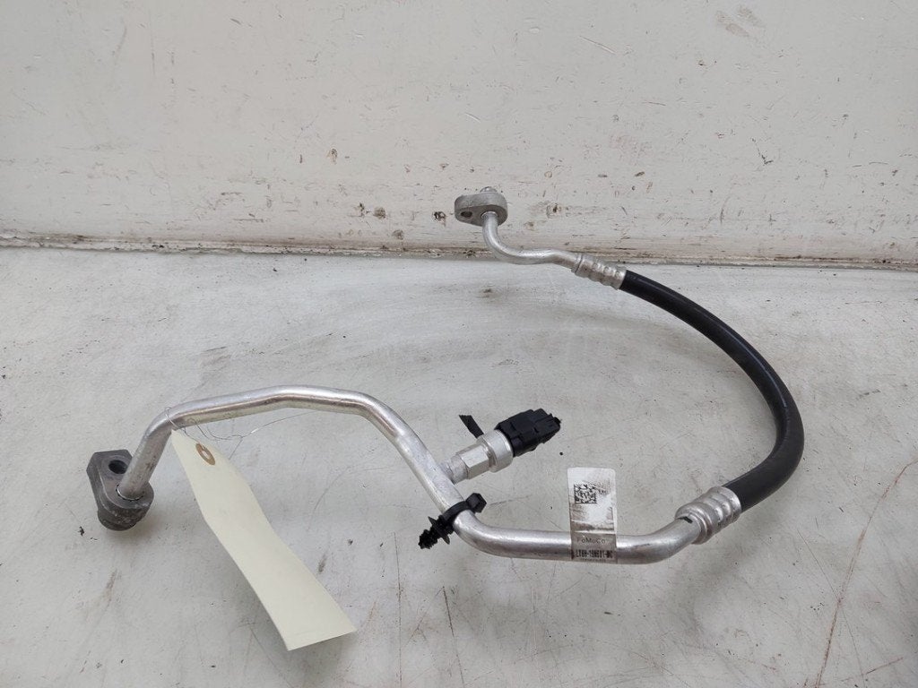 AIRCO LEIDING Ford Kuga III (DFK) (01-2019/-), Gebruikt, Henry-Ford-Straße  1
50735  Köln, DE, Ford-Werke GmbH, Kunden@ford.com