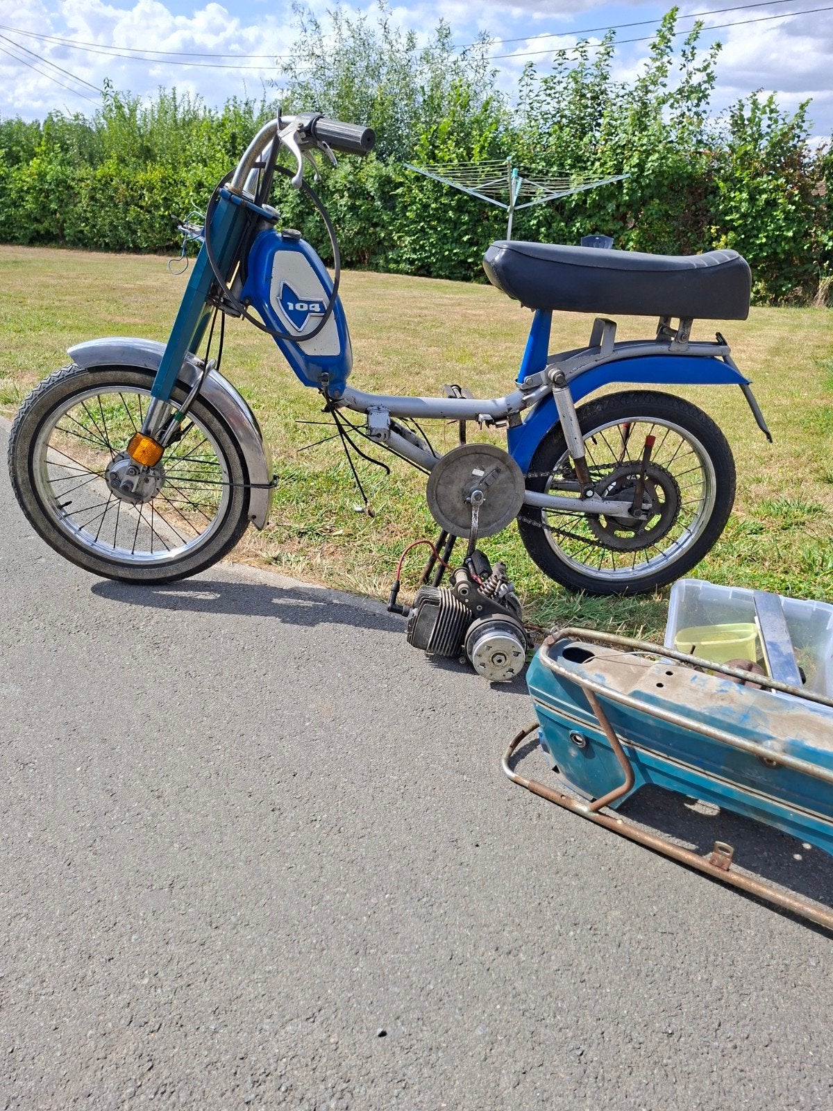 Peugeot 104 geen motobecane 103 Vogue, Fietsen en Brommers, Brommers | Peugeot, Gebruikt, Overige modellen, Klasse B (45 km/u)