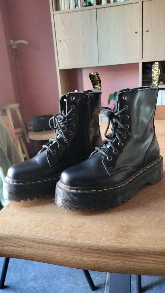 Bottinnes Dr Martens Jadon T39, Ophalen, Zwart, Lage of Enkellaarzen, Zo goed als nieuw