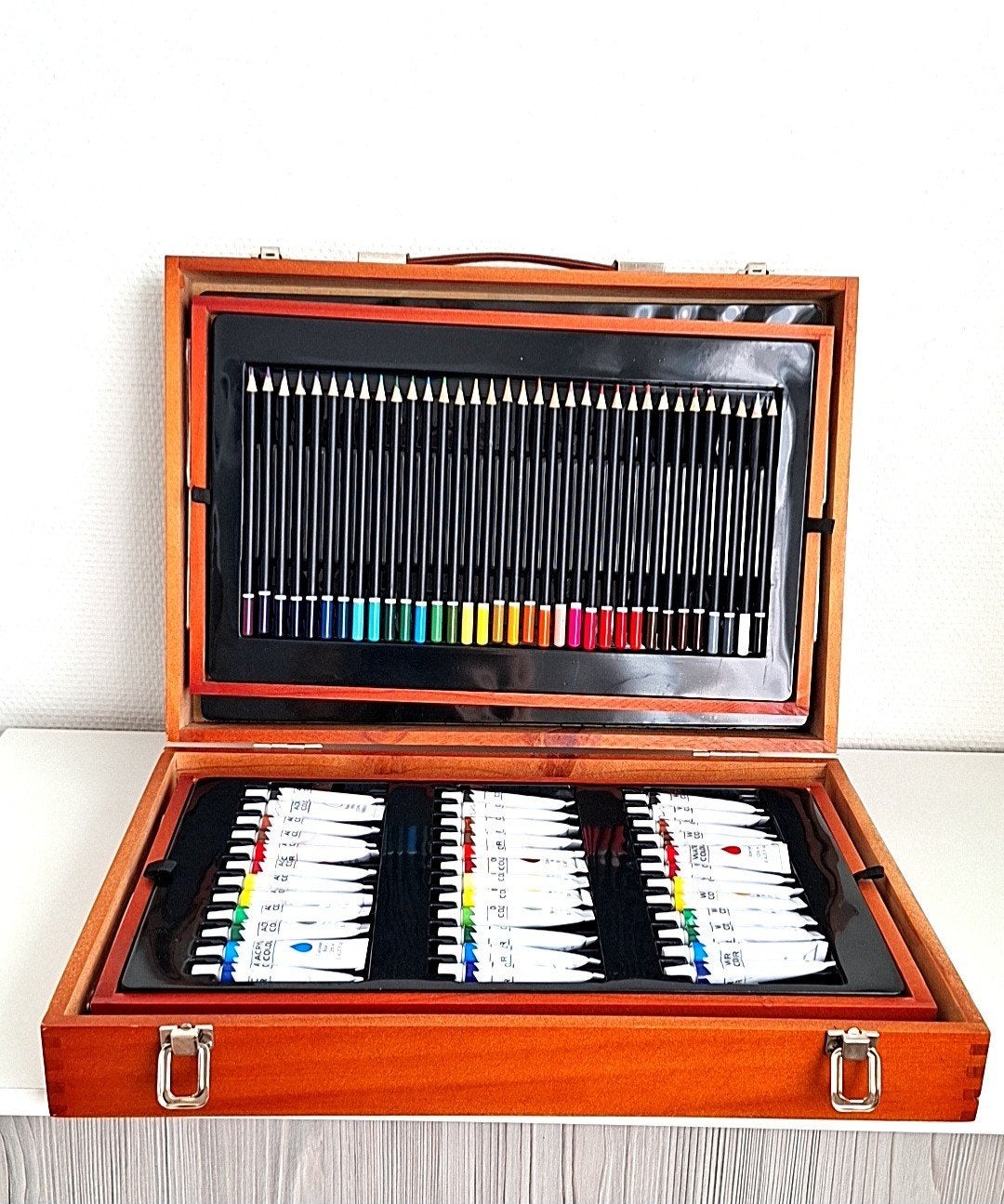 Mallette d’artiste en bois complète – Neuve, jamais utilisée, Hobby & Loisirs créatifs, Dessin, Enlèvement ou Envoi