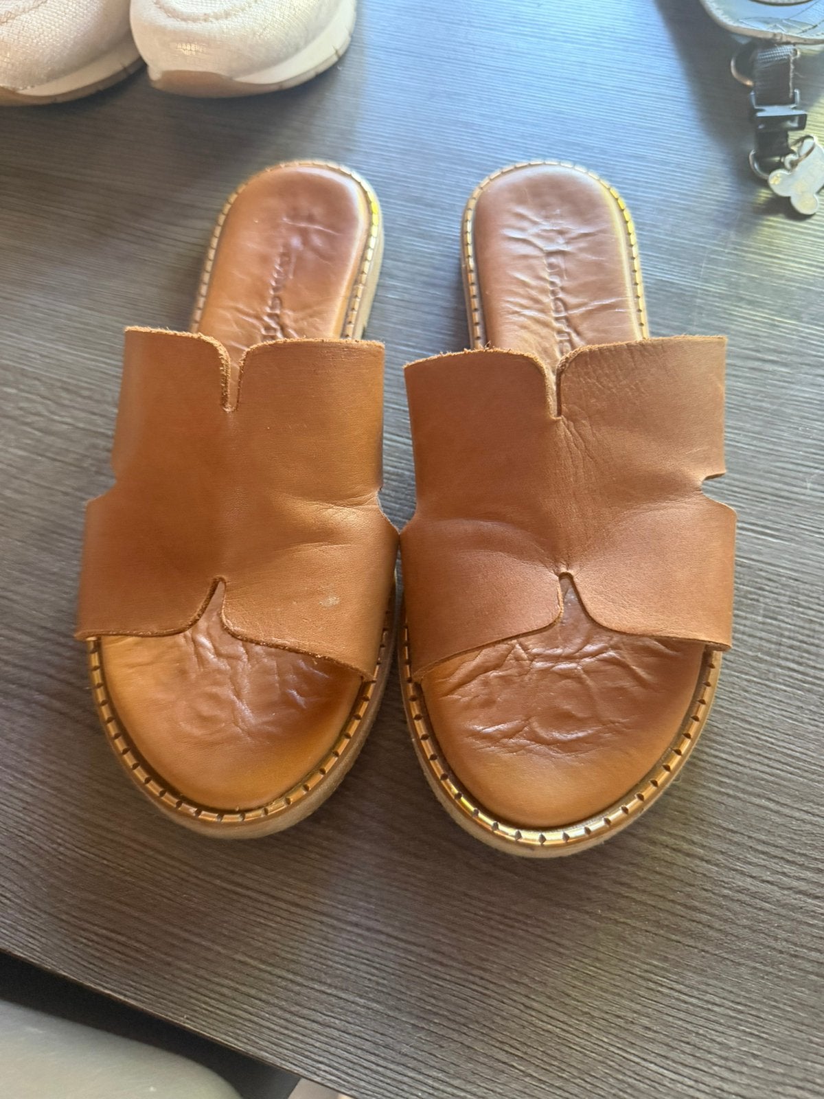 slippers, Slippers, Bruin, Ophalen of Verzenden, Zo goed als nieuw