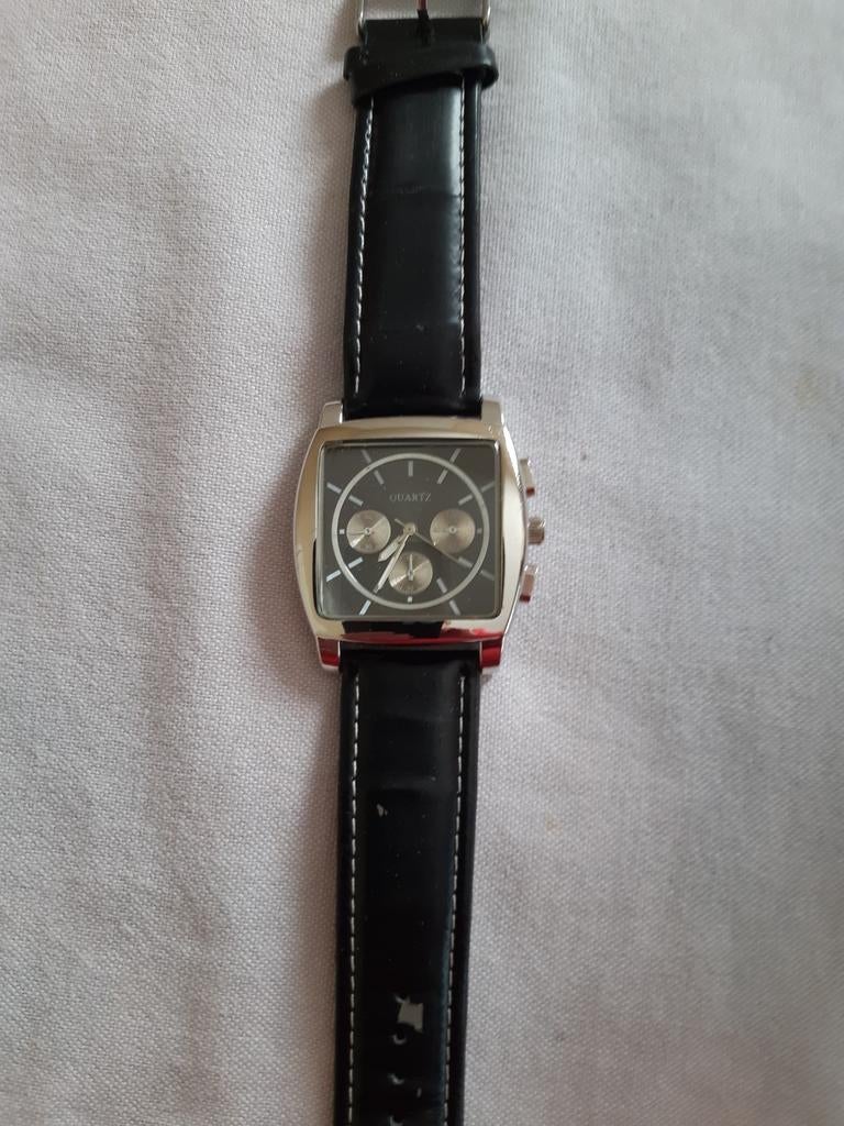 Herenhorloge (zie foto's), Handtassen en Accessoires, Horloges | Heren, Staal, Verzenden, Polshorloge, Kunststof