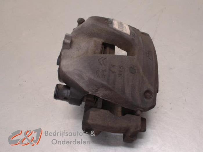 Remklauw (Tang) links-voor van een Peugeot Expert, Gebruikt, -, -, Ophalen of Verzenden