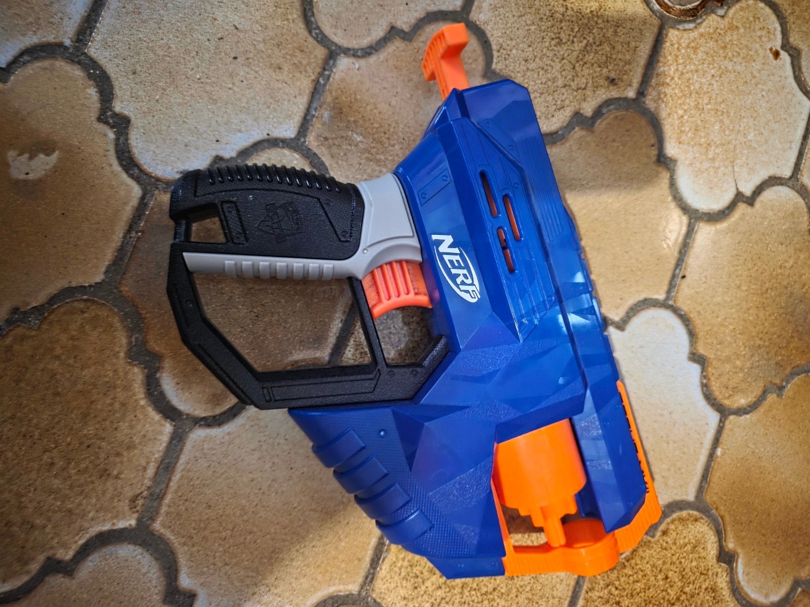Nerf et xshot a vendre, Bricolage & Construction, Matériel de peinture, Enlèvement, Comme neuf, Autres types