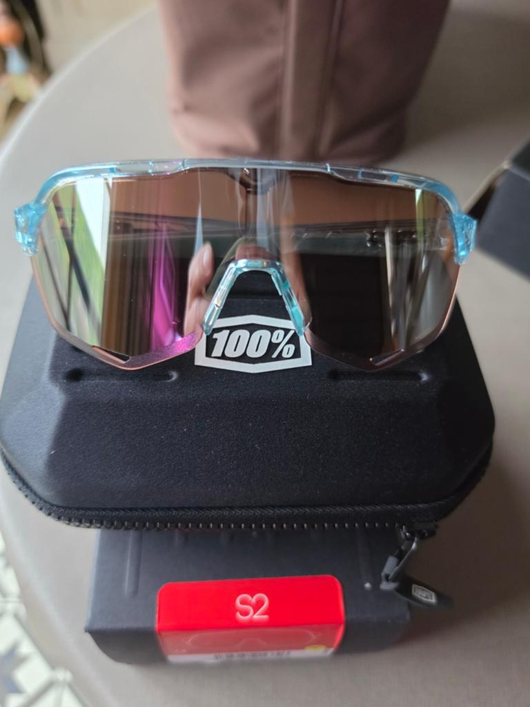 100% - S2 zonnebril, Fietsen en Brommers, Ophalen