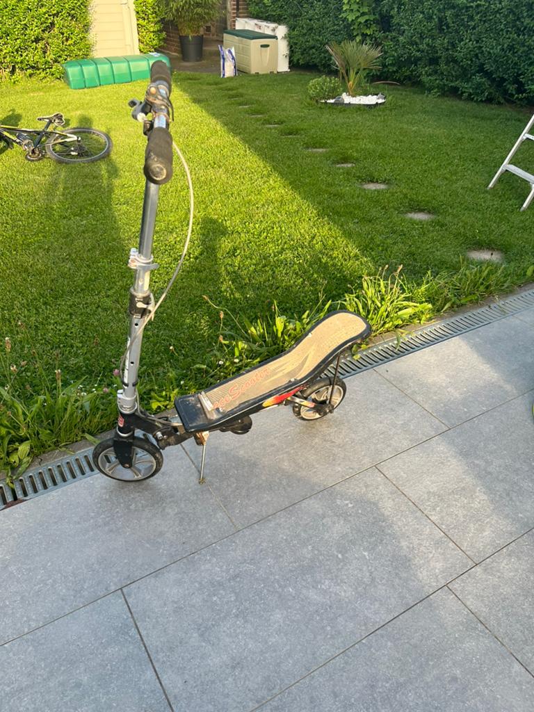 Trotinette avec chaîne, Ophalen, Gebruikt