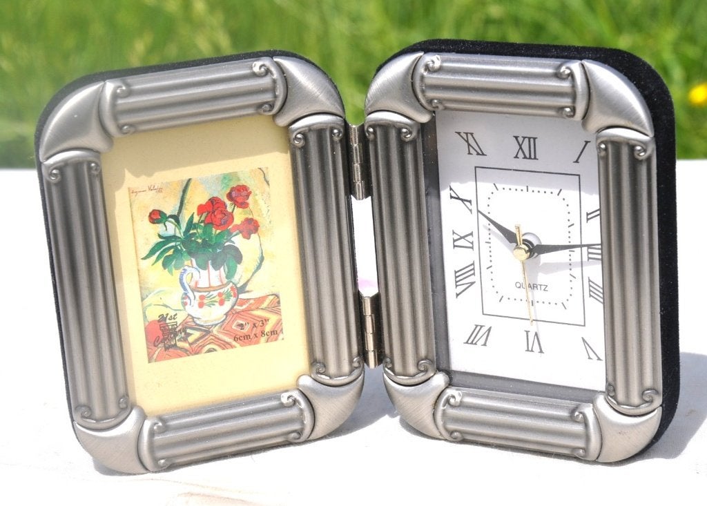 horloge cadre neuf modèle 1, Huis en Inrichting, Woonaccessoires | Klokken, Ophalen of Verzenden, Nieuw, Overige typen