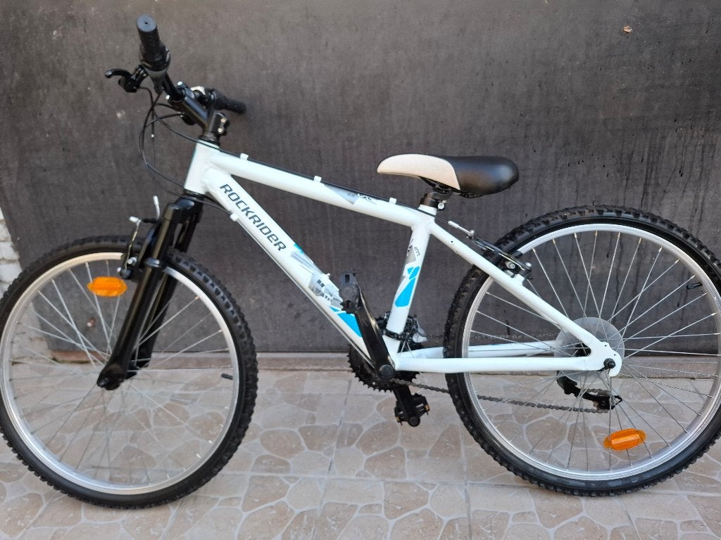 vtt 24pouce btwin état neuf, Vélos & Vélomoteurs, Vitesses, 24 pouces, B'twin decathlon, Comme neuf