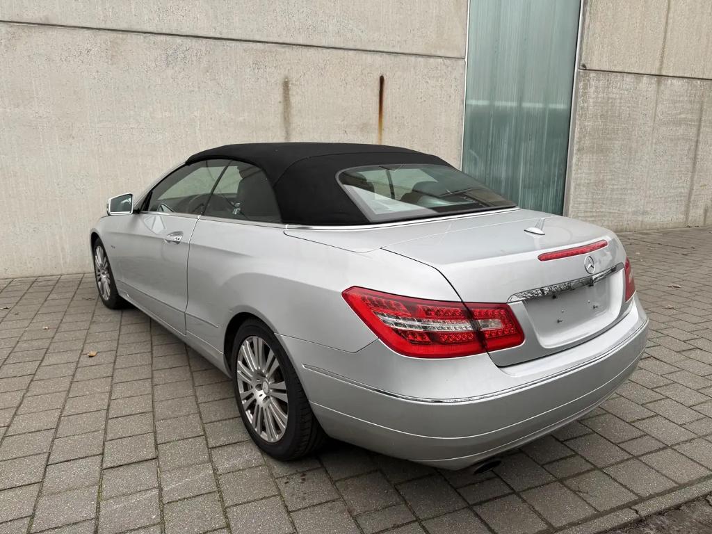 Mercedes E250 Cabrio CGI BlueEFFICIENCY Special Edition, Auto's, Mercedes-Benz, Particulier, E-Klasse, Achteruitrijcamera, Airbags