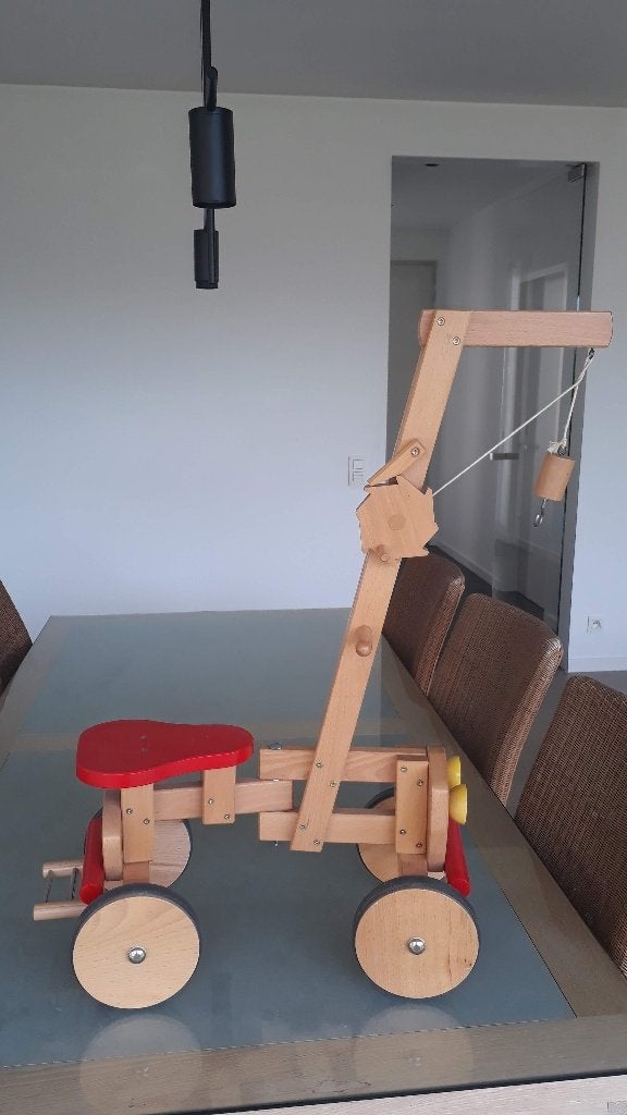 Houten kraan als rijtuig, Kinderen en Baby's, Ophalen, Gebruikt, Rij- of Hobbelspeelgoed
